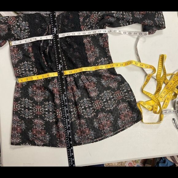 MAURICES, Women’s Top,Size Small,‎ Black, Gray, Wine, Lace, Sheer, tie front - Picture 4 of 6